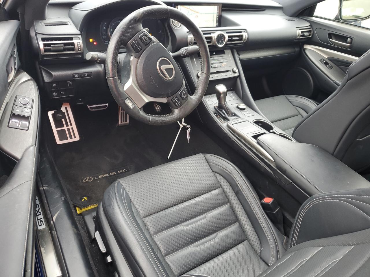 2019 Lexus RC - Image 8