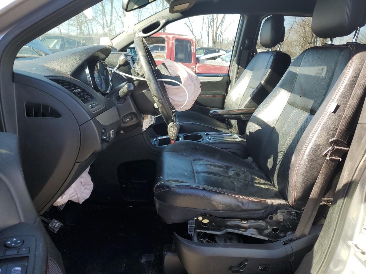 2014 Dodge Caravan - Image 7