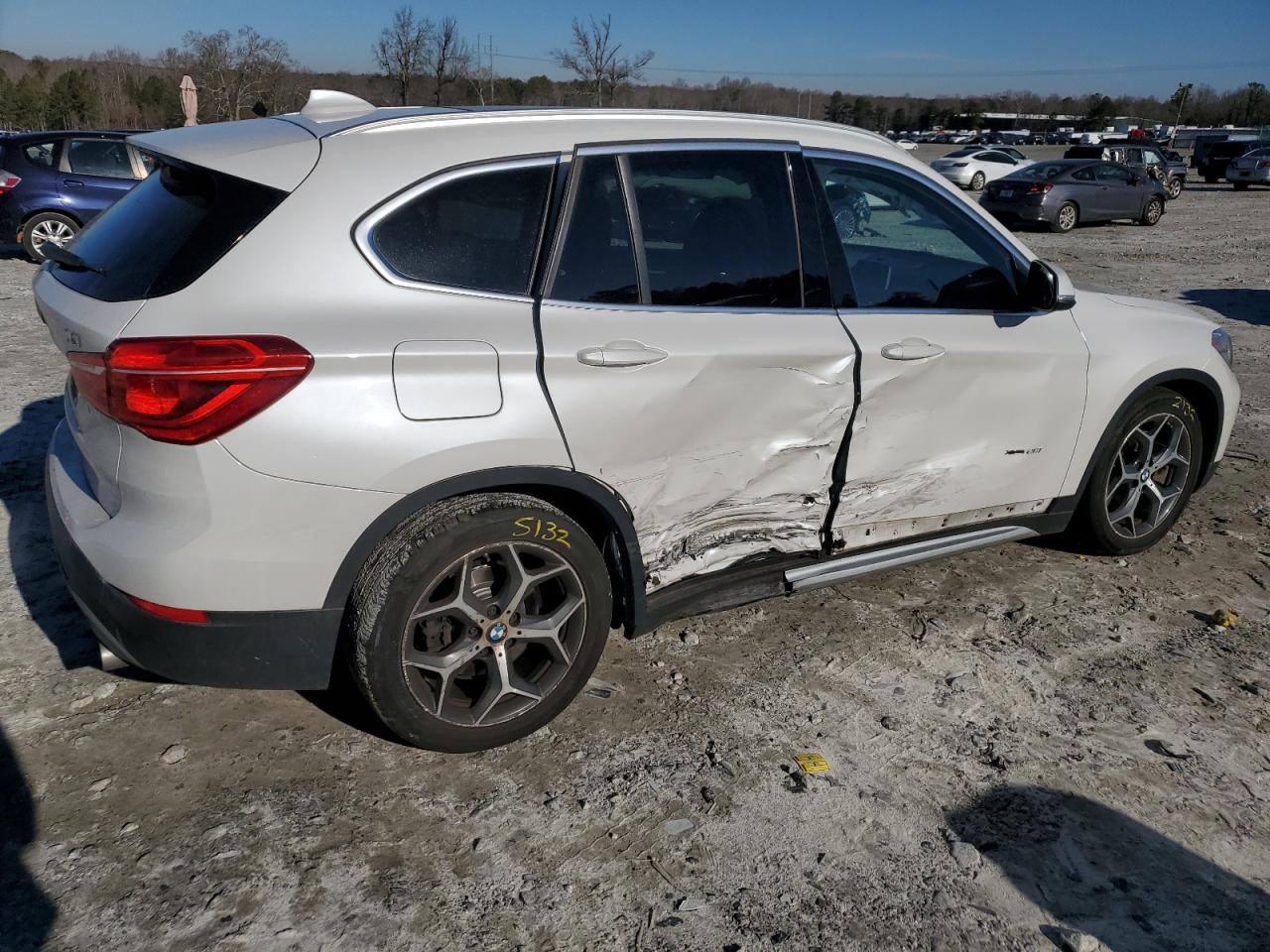 2018 BMW X1 - Image 3