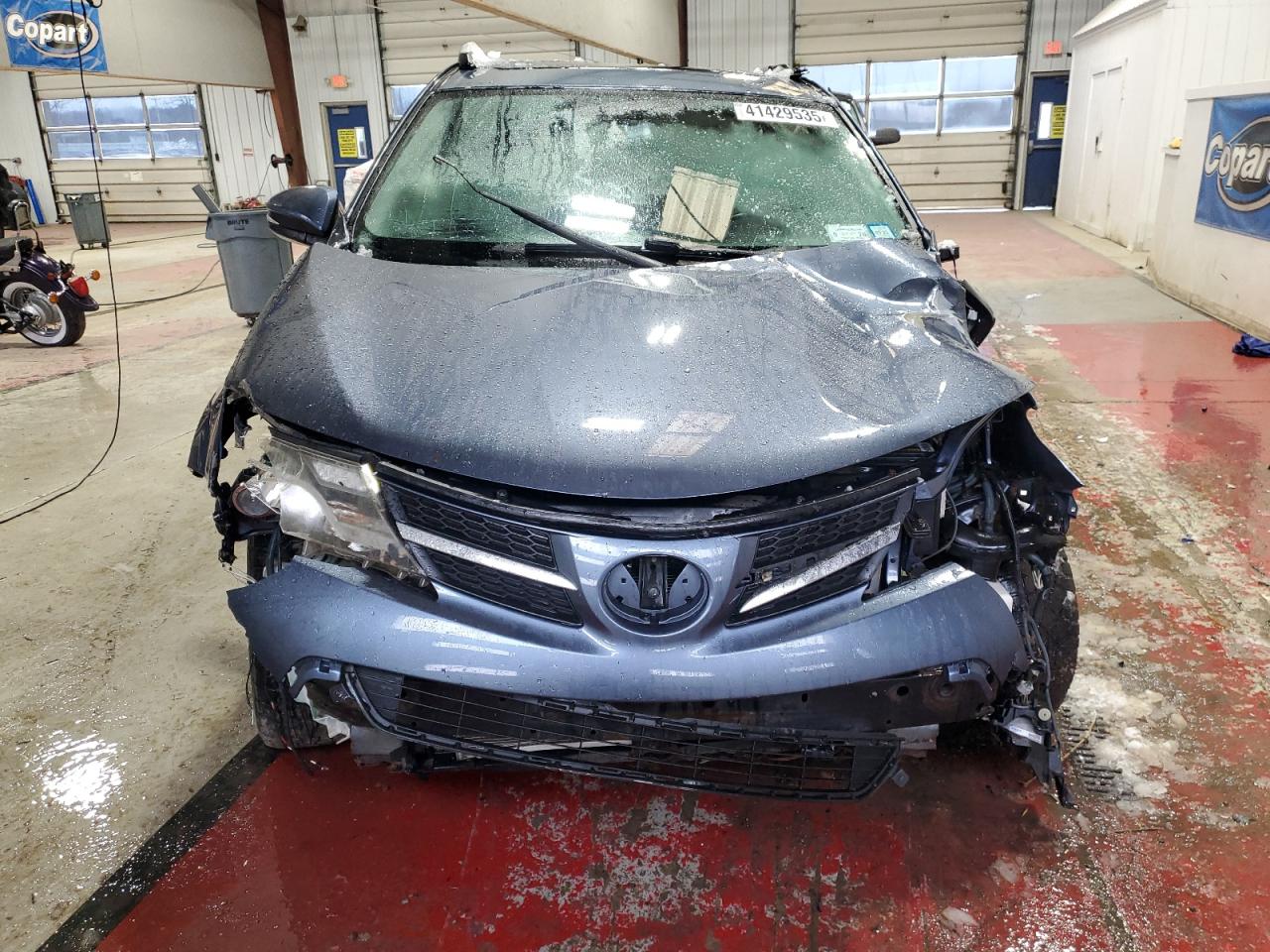2014 Toyota RAV 4 - Image 5