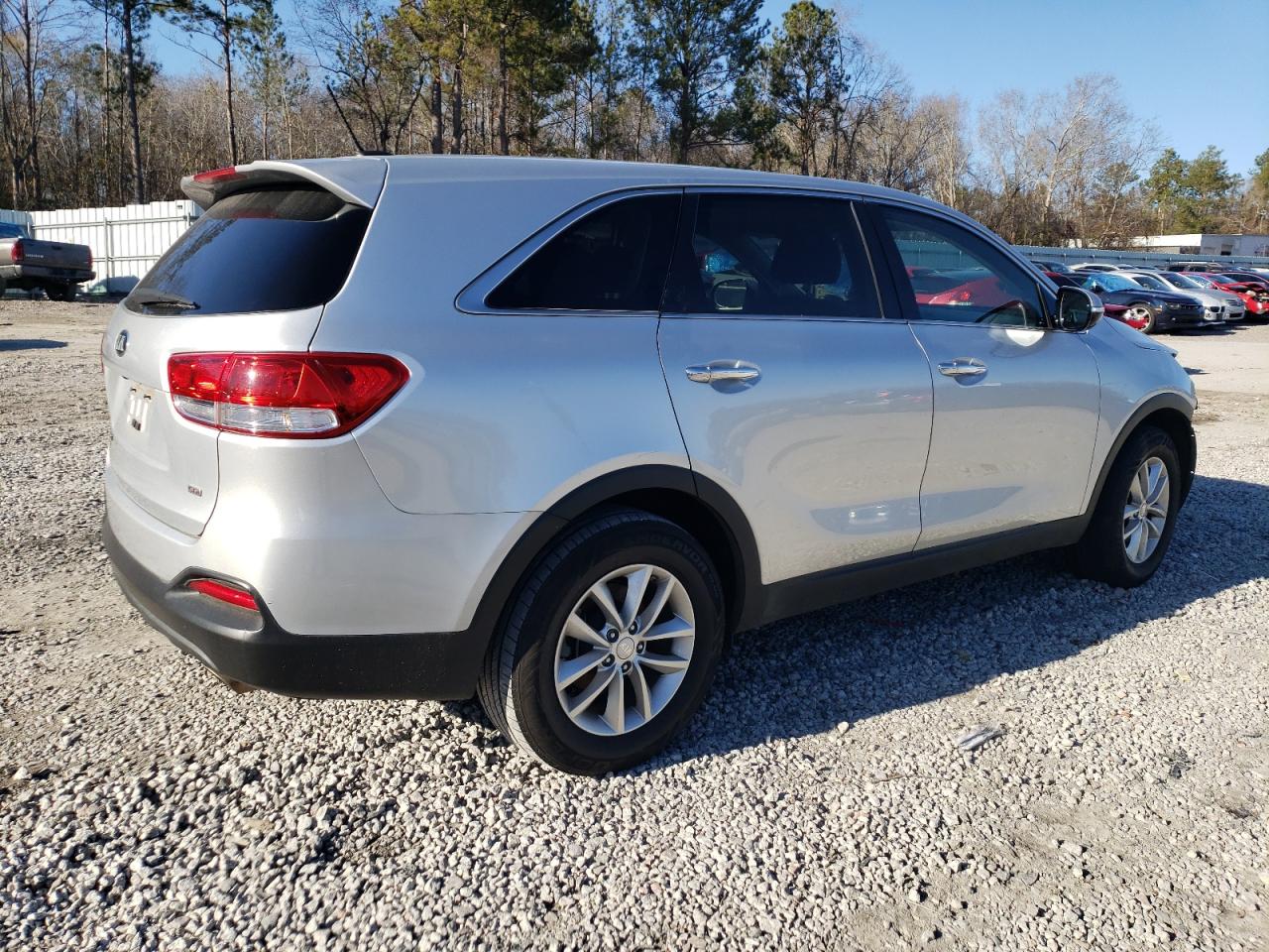 2018 Kia Sorento - Image 3