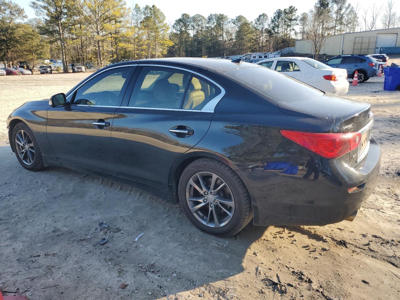 2015 Infiniti Q50 - Image 2