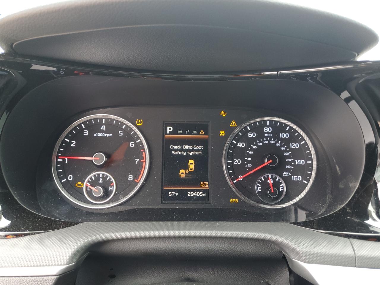 2023 Kia K5 - Image 9