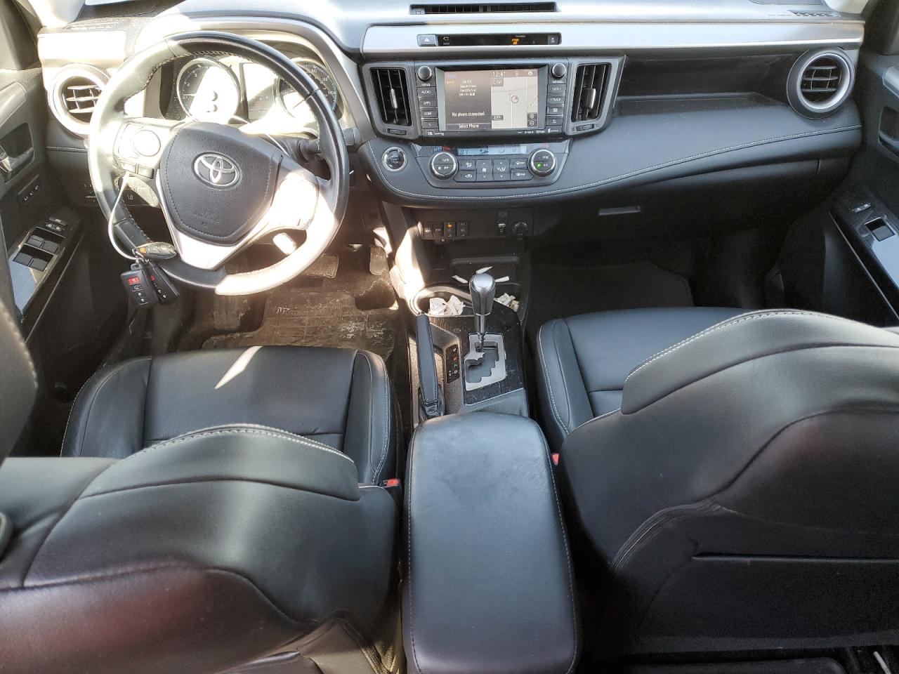 2016 Toyota RAV 4 - Image 8