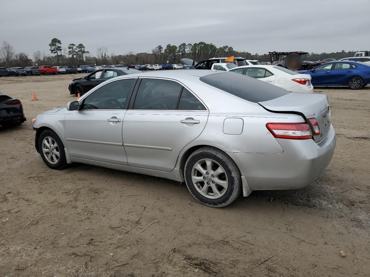 2011 Toyota Camry - Image 2