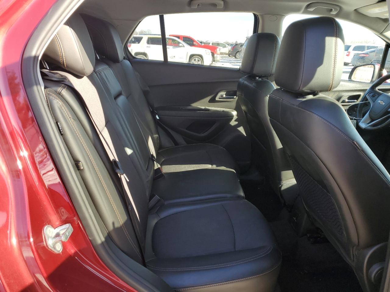 2018 Chevrolet Trax - Image 11