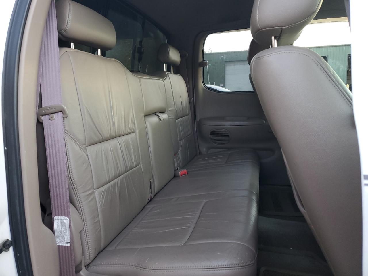 2000 Toyota Tundra Access Cab Limited VIN: 5TBBT4810YS075481 Lot: 89316225