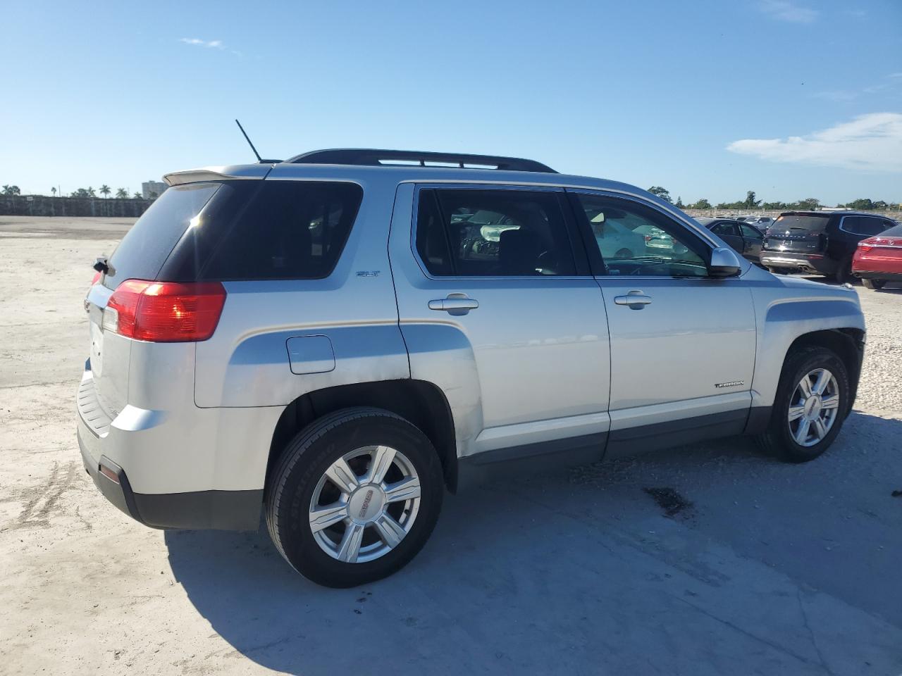 2015 GMC Terrain - Image 3