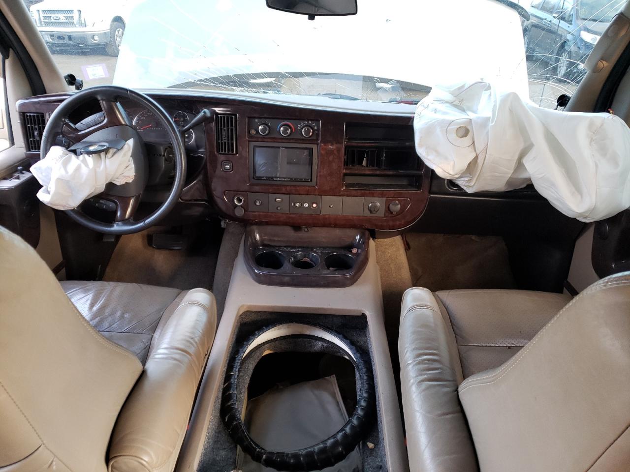 2012 Chevrolet Express - Image 8