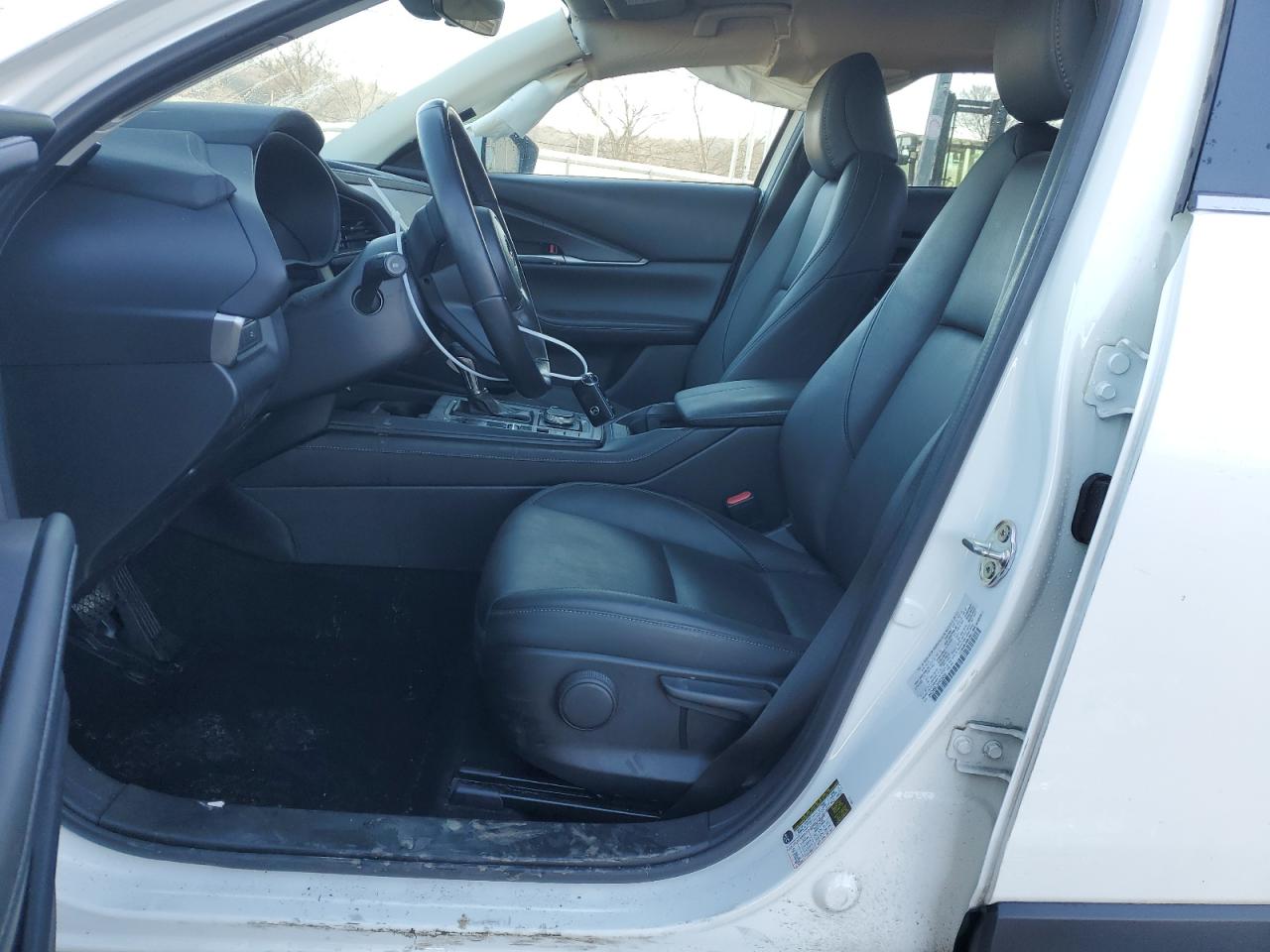 2022 Mazda CX-30 - Image 7