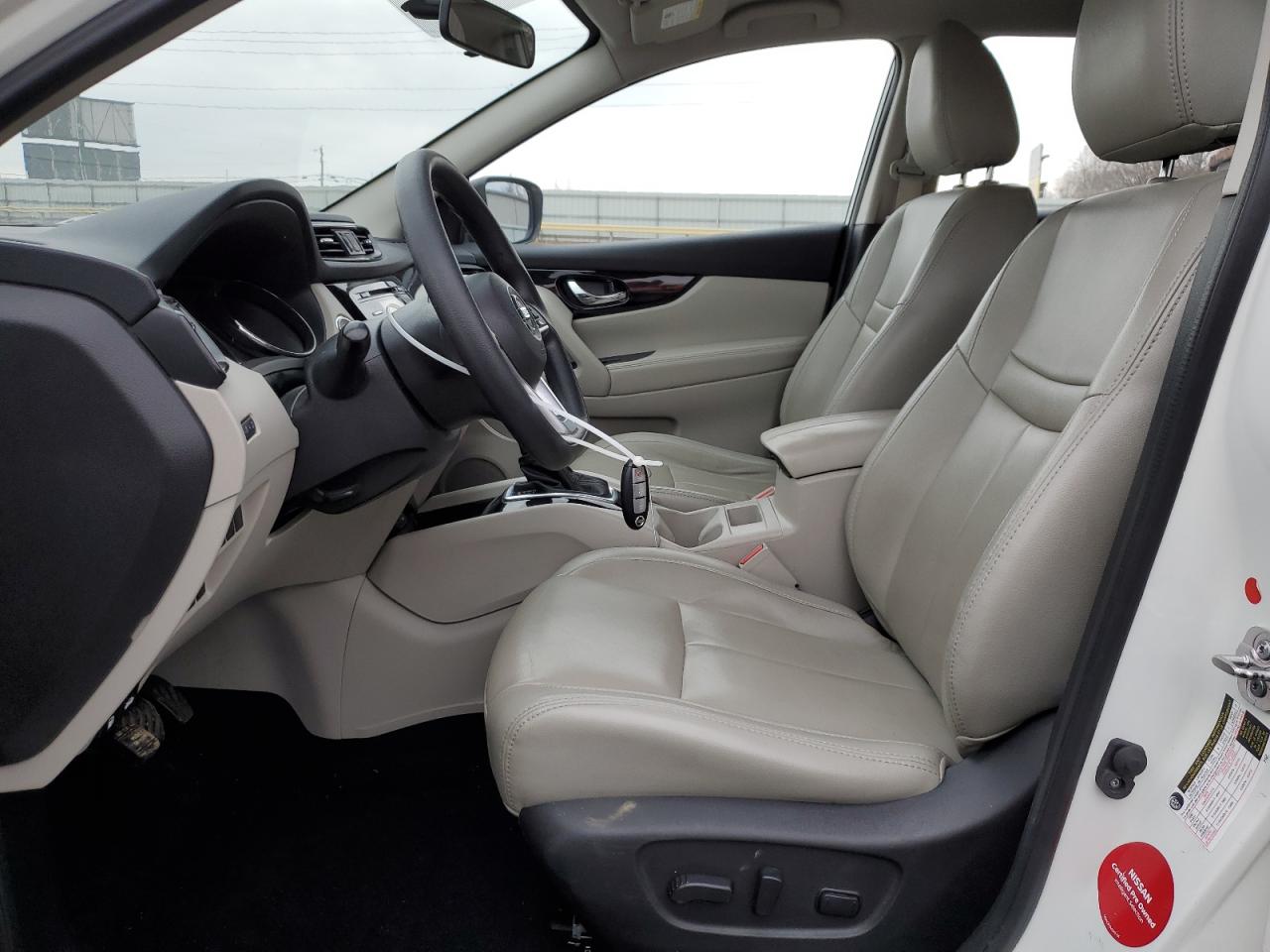 2018 Nissan Rogue - Image 7