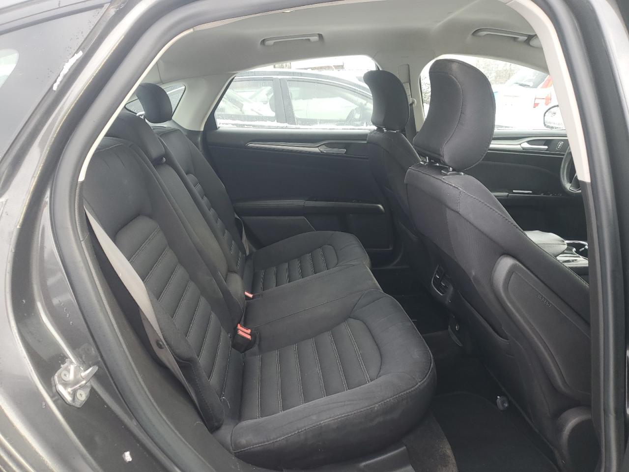 2015 Ford Fusion - Image 10