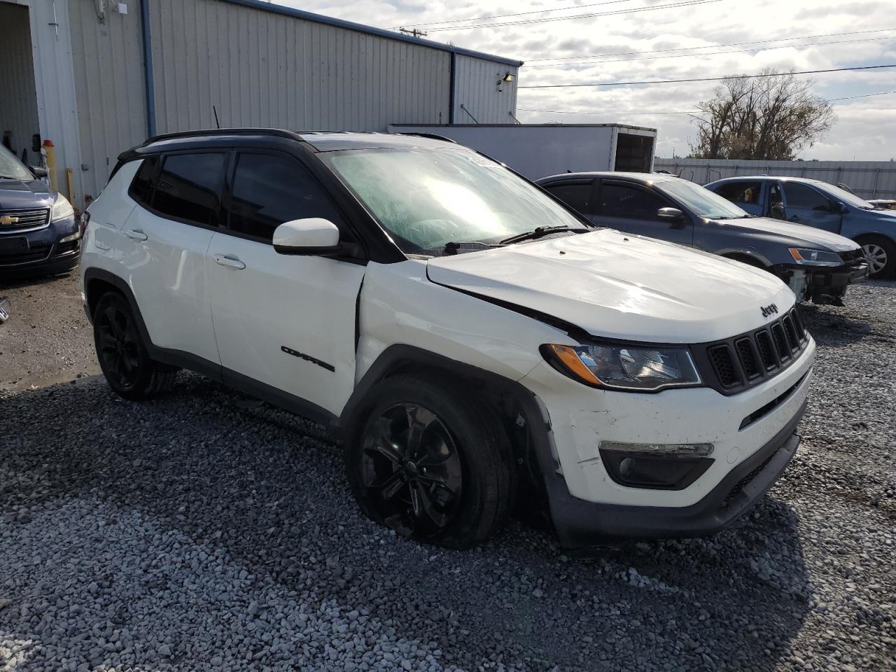 2019 Jeep Compass - Image 4