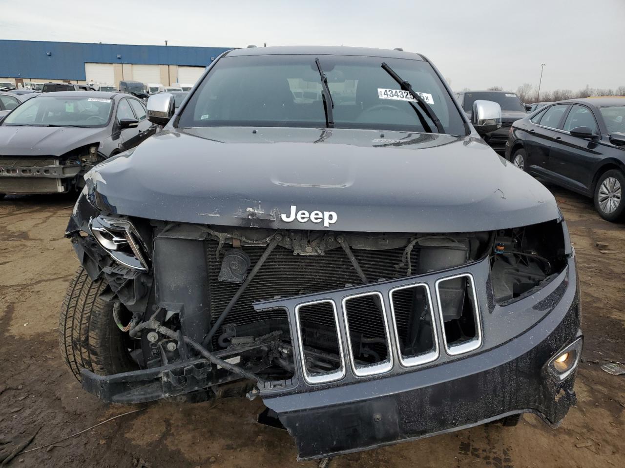 2015 Jeep Grand Cherokee - Image 5