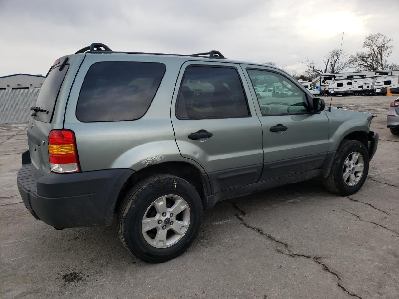 2006 Ford Escape - Image 3