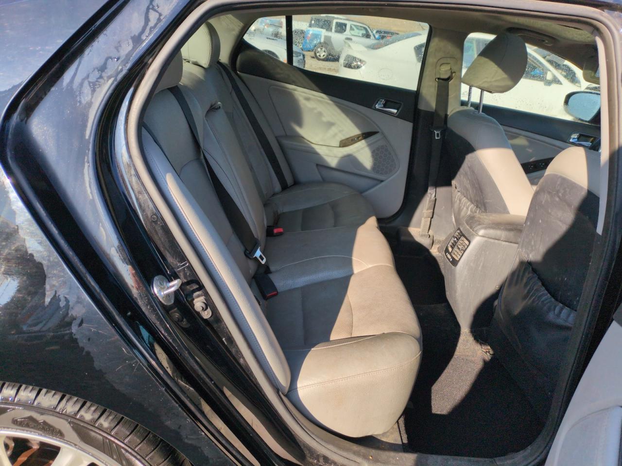2014 Kia Optima - Image 10