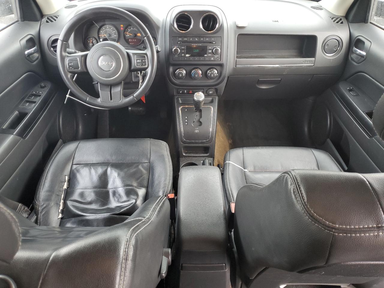 2016 Jeep Liberty (Patriot) - Image 8