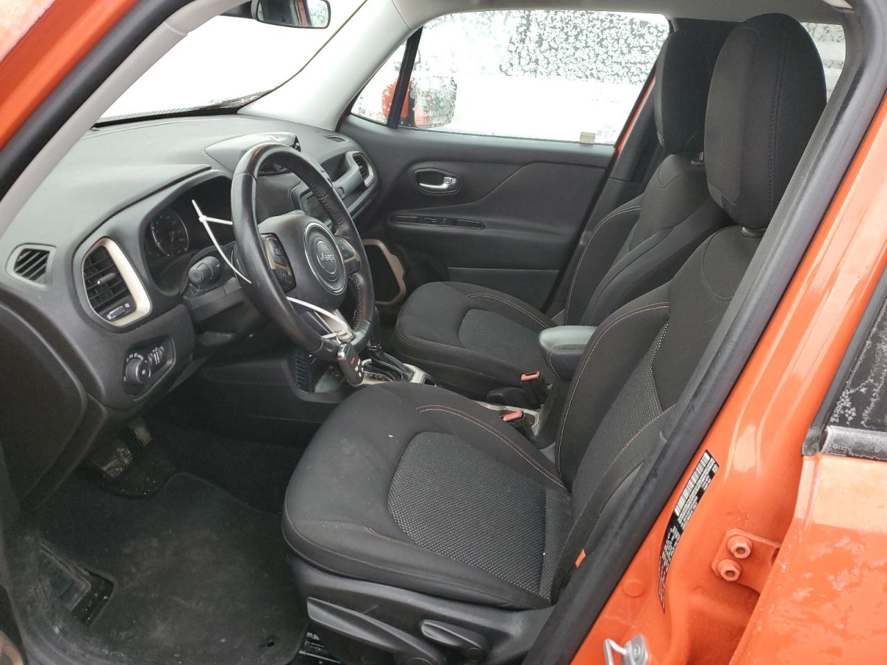 2016 Jeep Renegade - Image 7