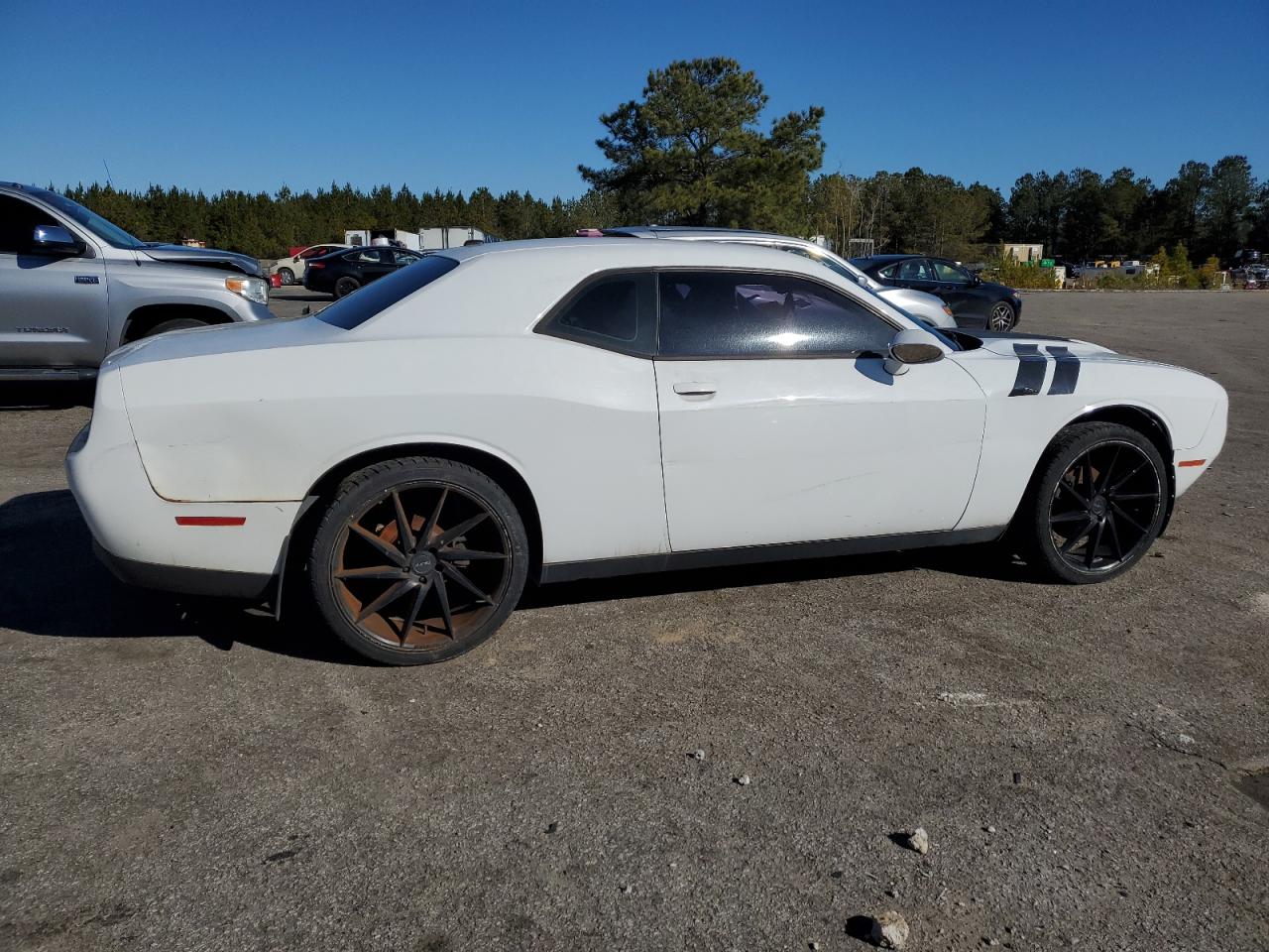 2015 Dodge Challenger - Image 3