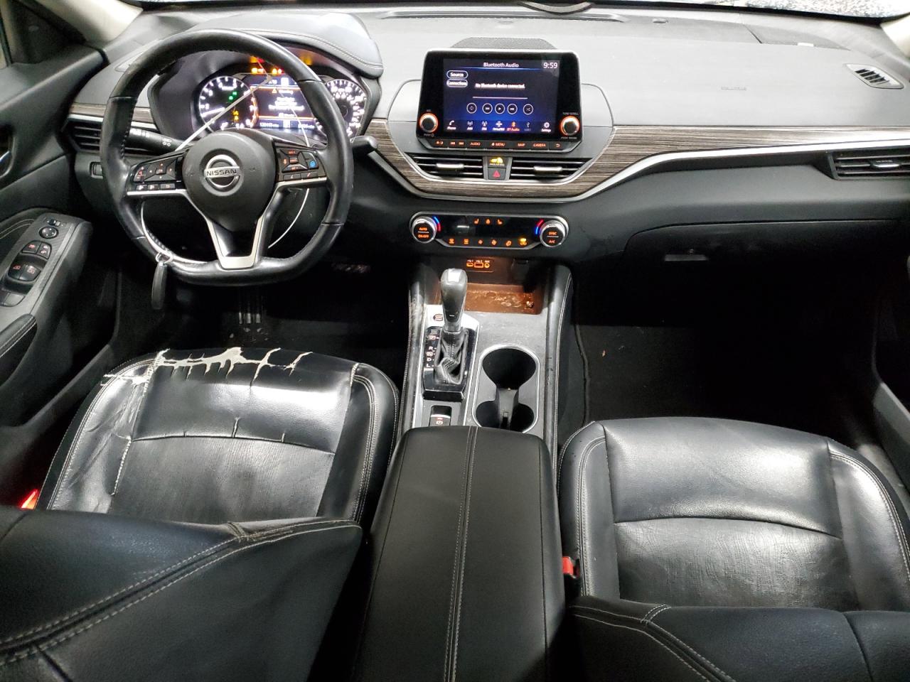 2019 Nissan Altima - Image 8