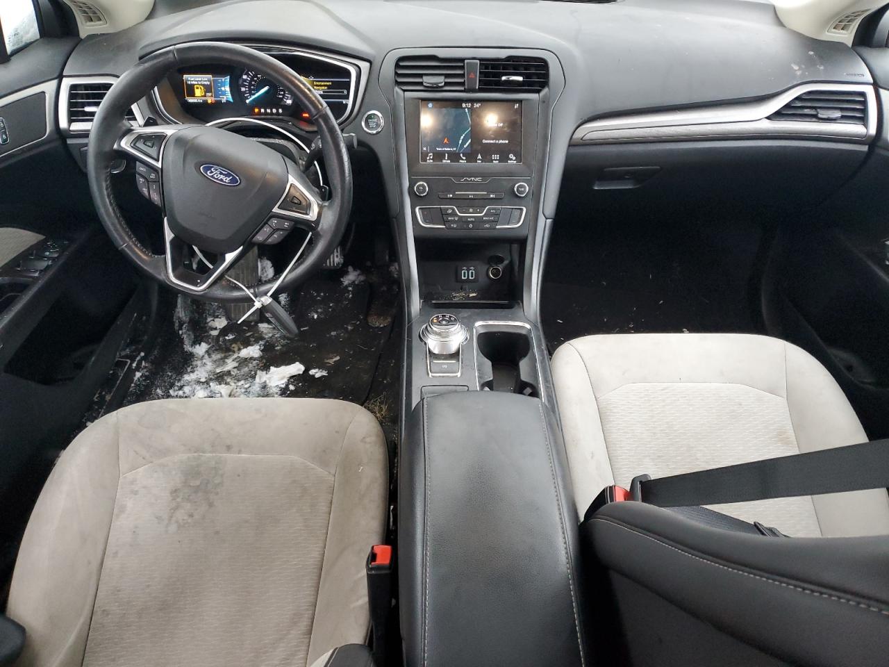 2019 Ford Fusion - Image 10