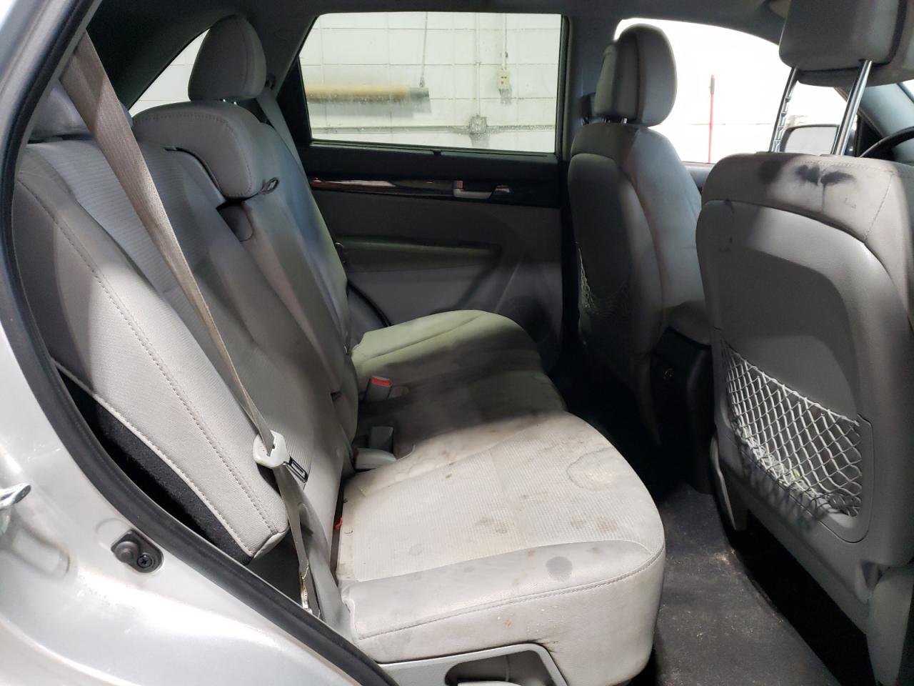 2015 Kia Sorento - Image 12