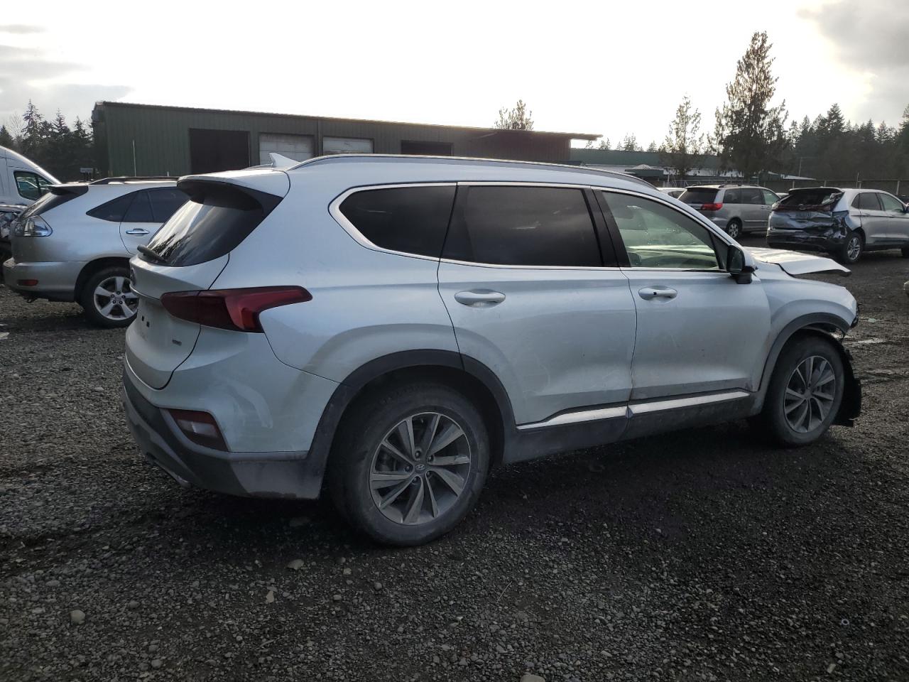 VIN 5NMS3CADXKH002246 2019 HYUNDAI SANTA FE no.3