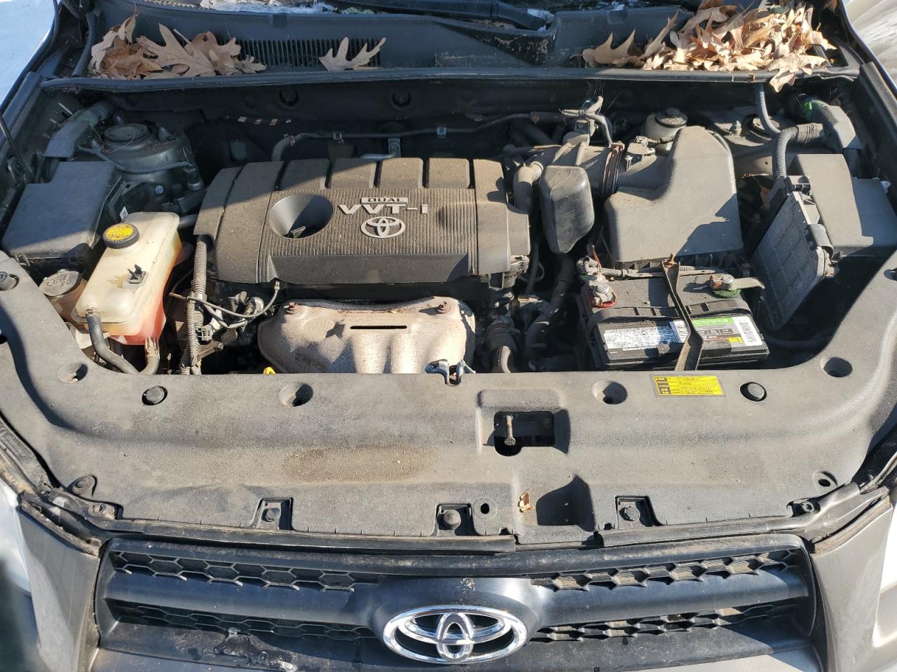 2011 Toyota RAV 4 - Image 12