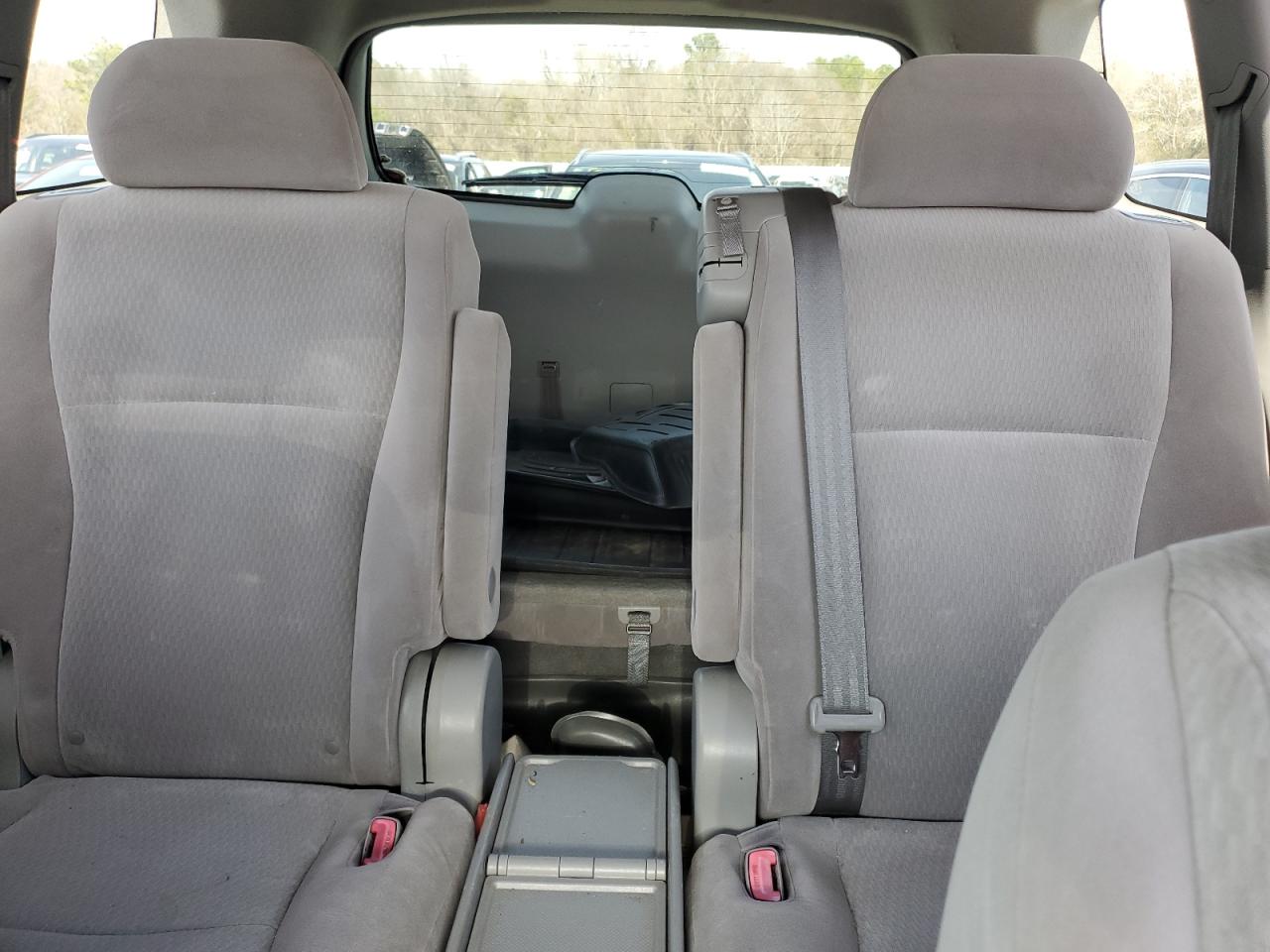 2009 Toyota Highlander - Image 10