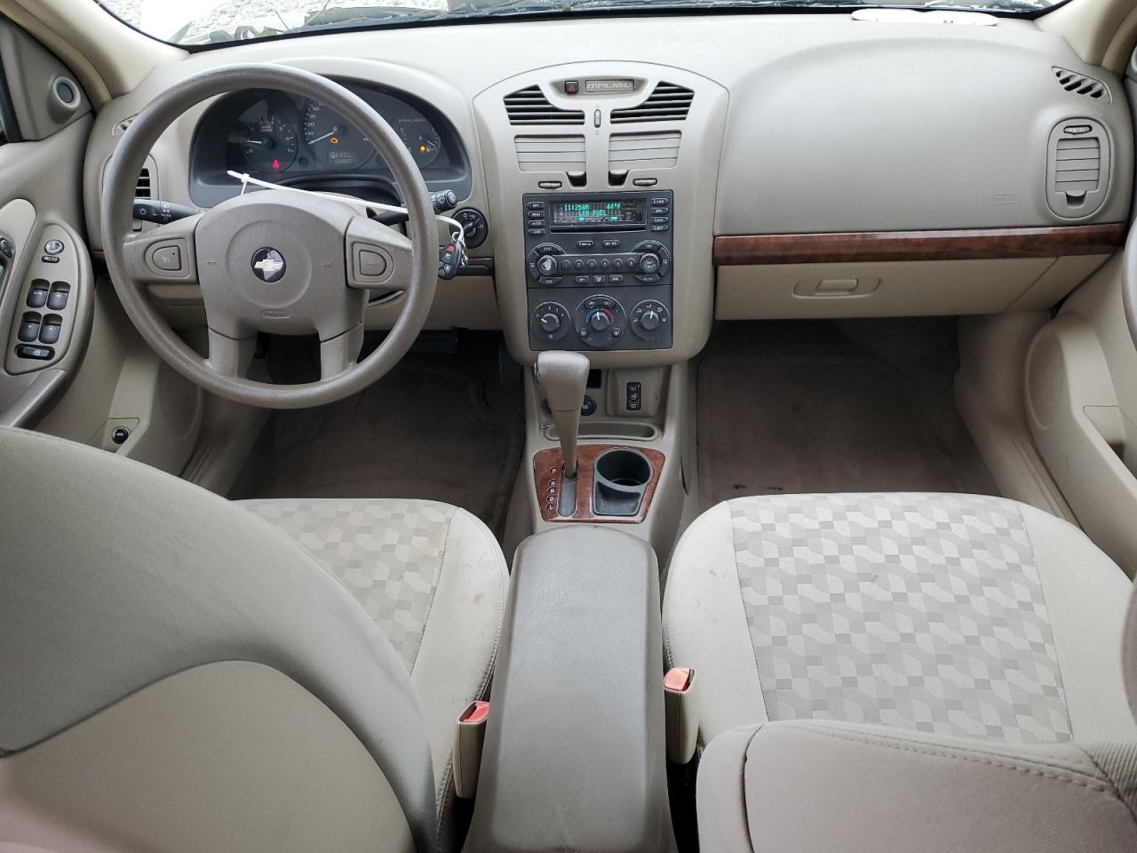 2005 Chevrolet Malibu - Image 8