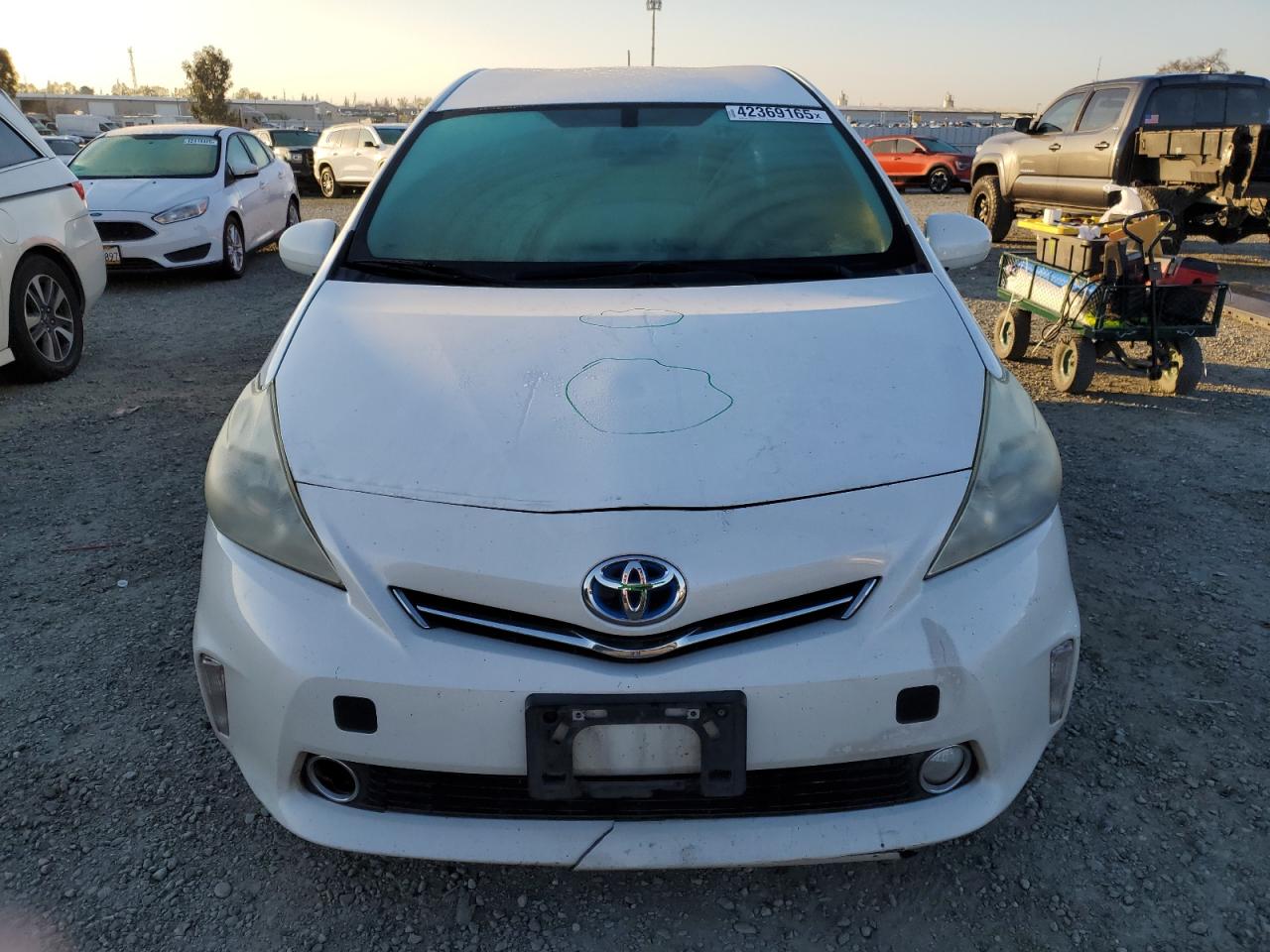 2012 Toyota Prius - Image 5