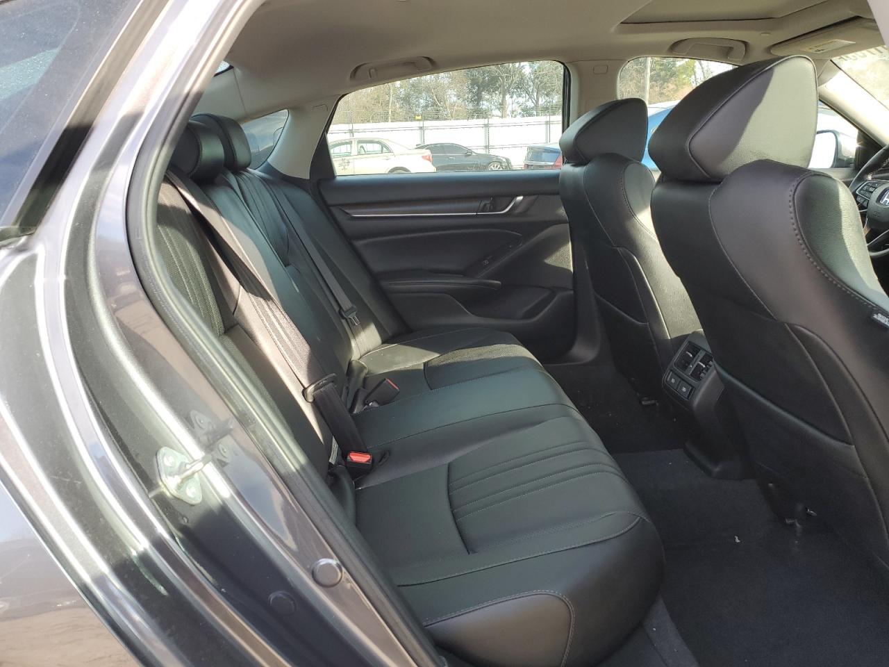 2021 Honda Accord - Image 10