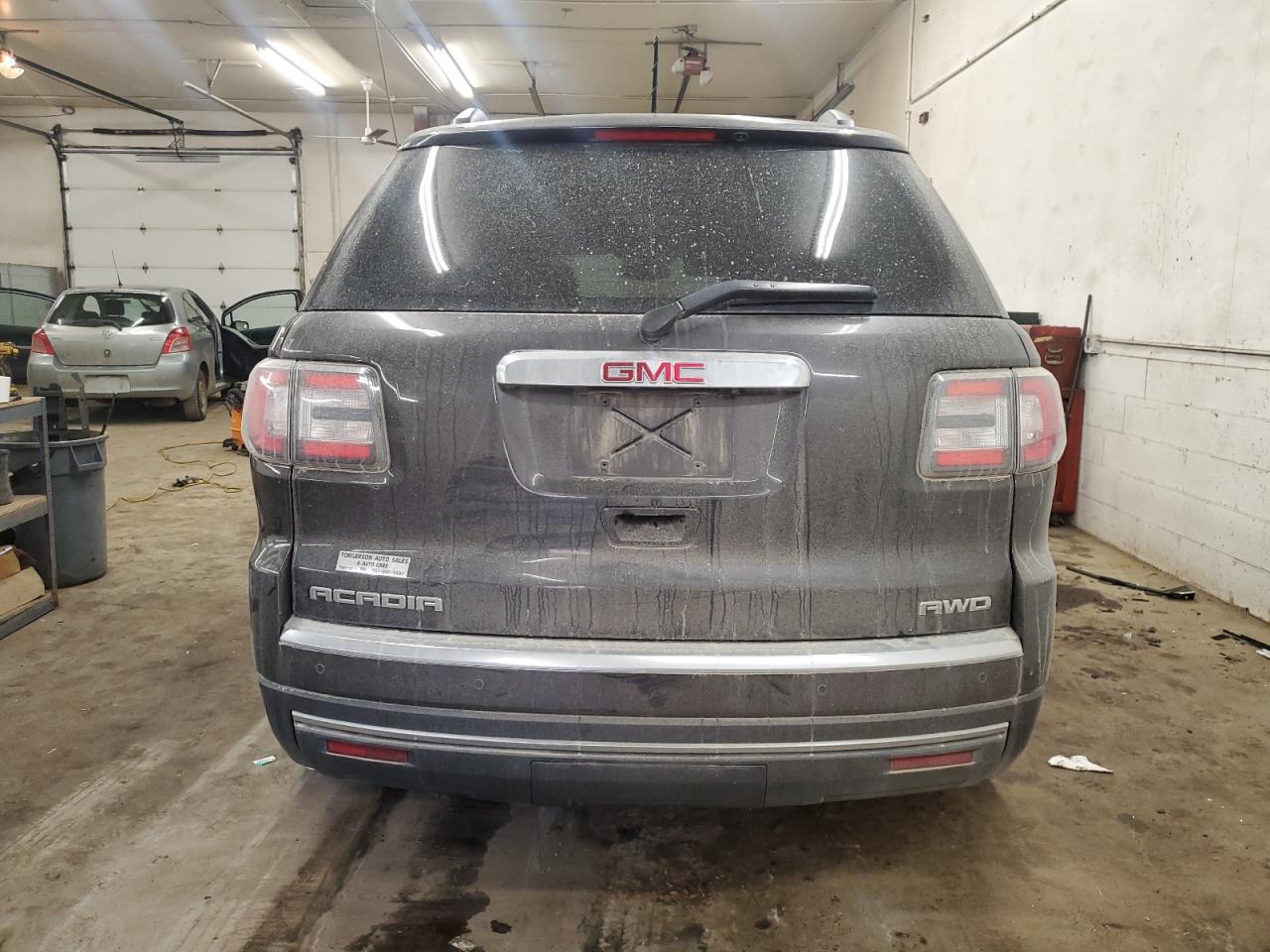 2015 GMC Acadia - Image 6