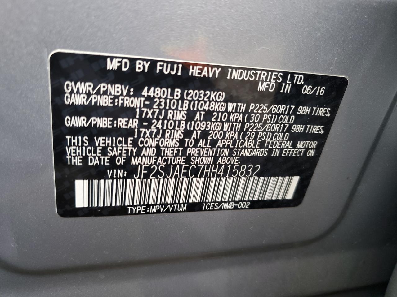 2017 Subaru Forester - Image 14