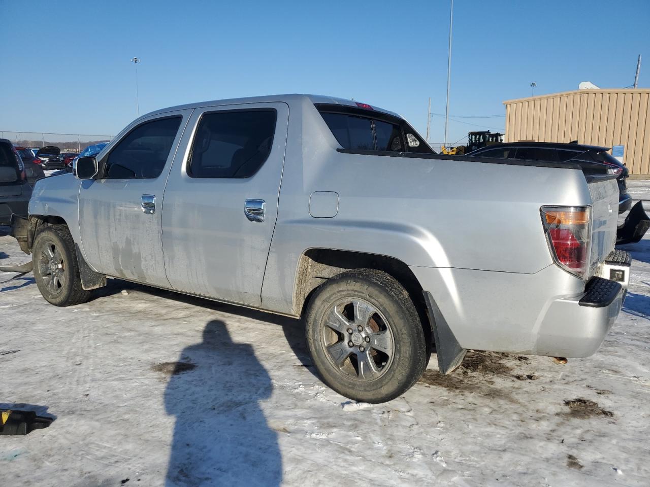 2006 Honda Ridgeline - Image 2