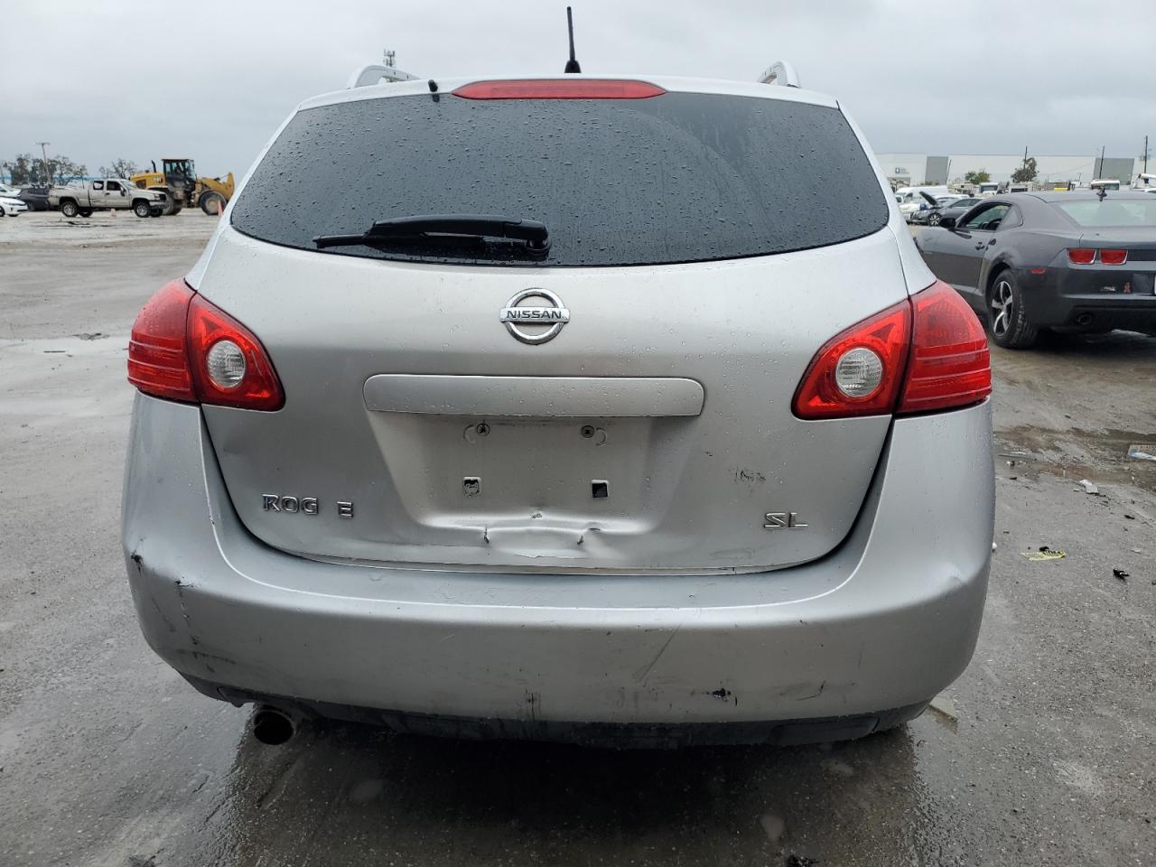 2009 Nissan Rogue - Image 6