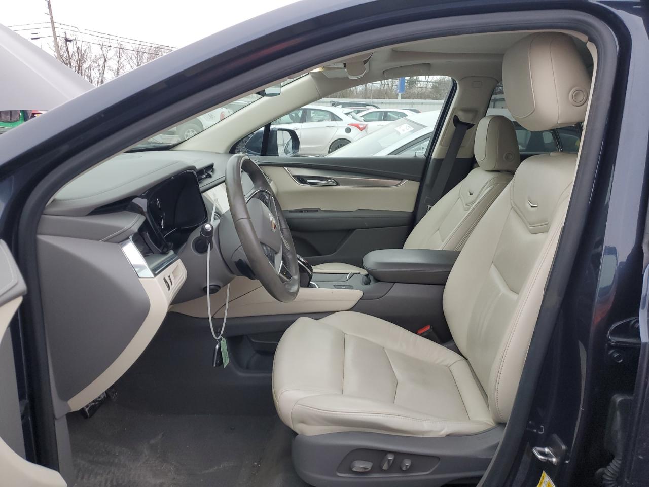 2018 Cadillac XT5 - Image 7