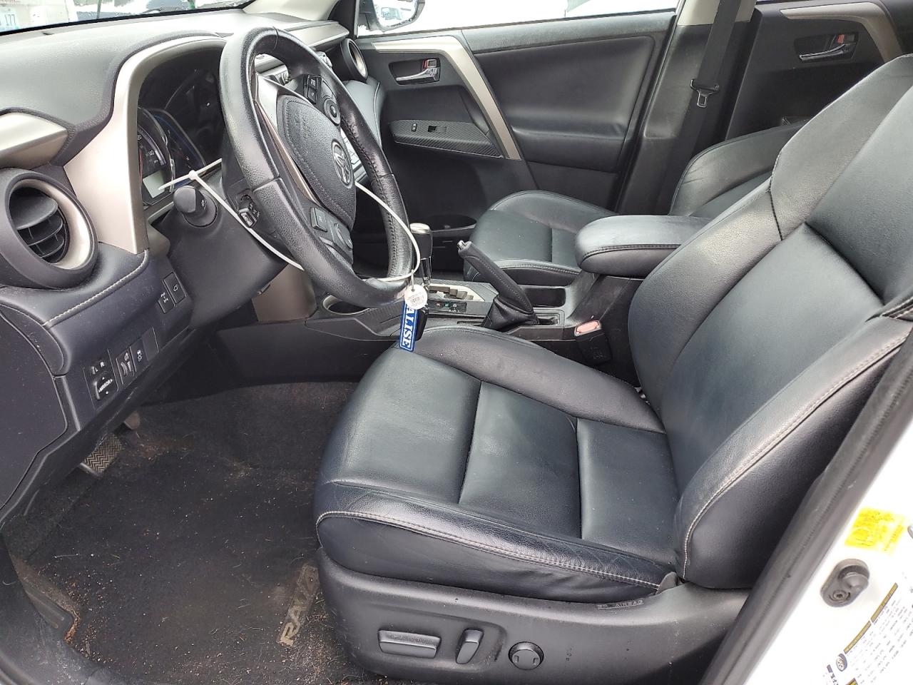 2013 Toyota RAV 4 - Image 7