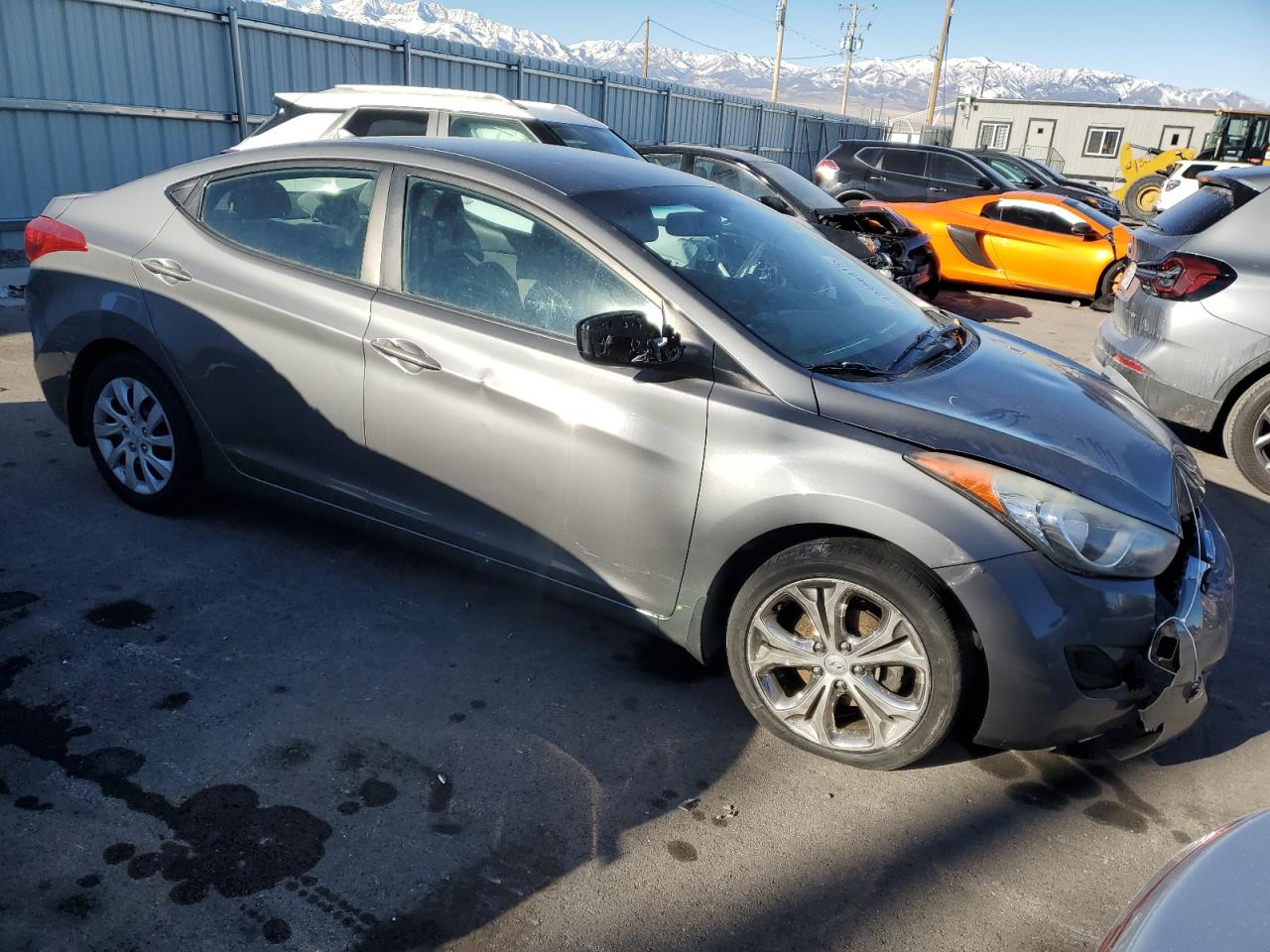 2013 Hyundai Elantra - Image 4