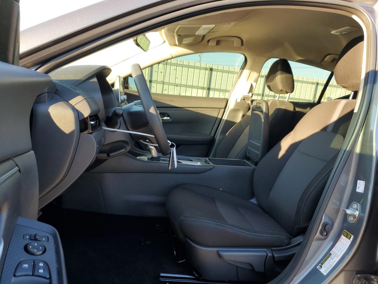 2024 Nissan Sentra - Image 7