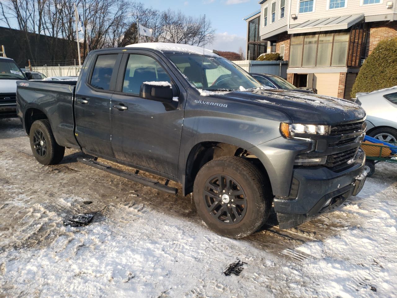 2021 Chevrolet Silverado - Image 4