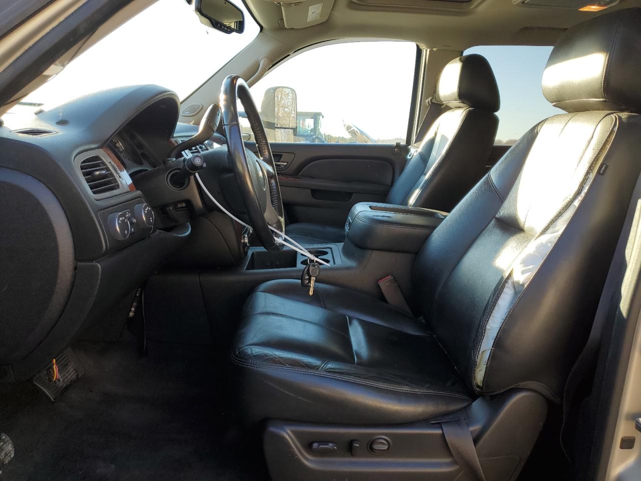 2014 Chevrolet Tahoe - Image 7