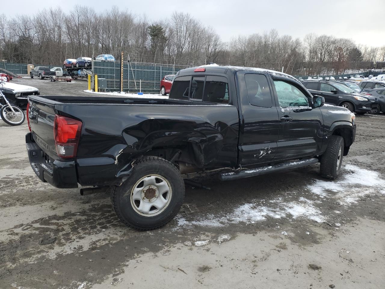 VIN 5TFSX5EN6KX070926 2019 TOYOTA TACOMA no.3