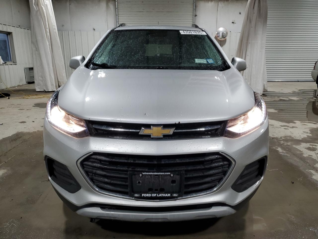2017 Chevrolet Trax - Image 5