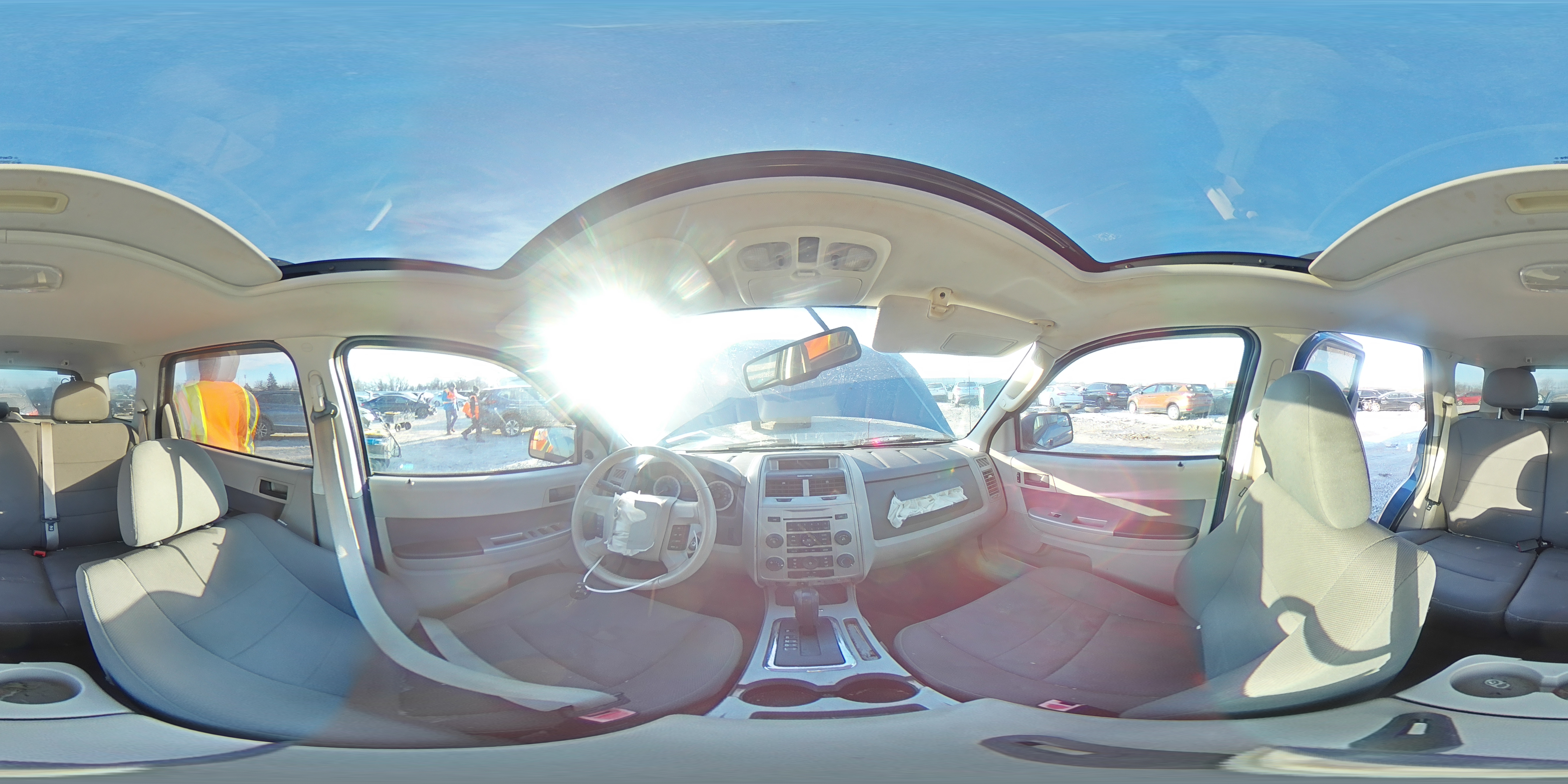 2010 Ford Escape - Image 14
