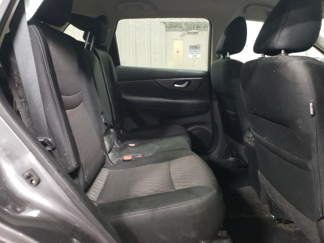 2018 Nissan Rogue - Image 10