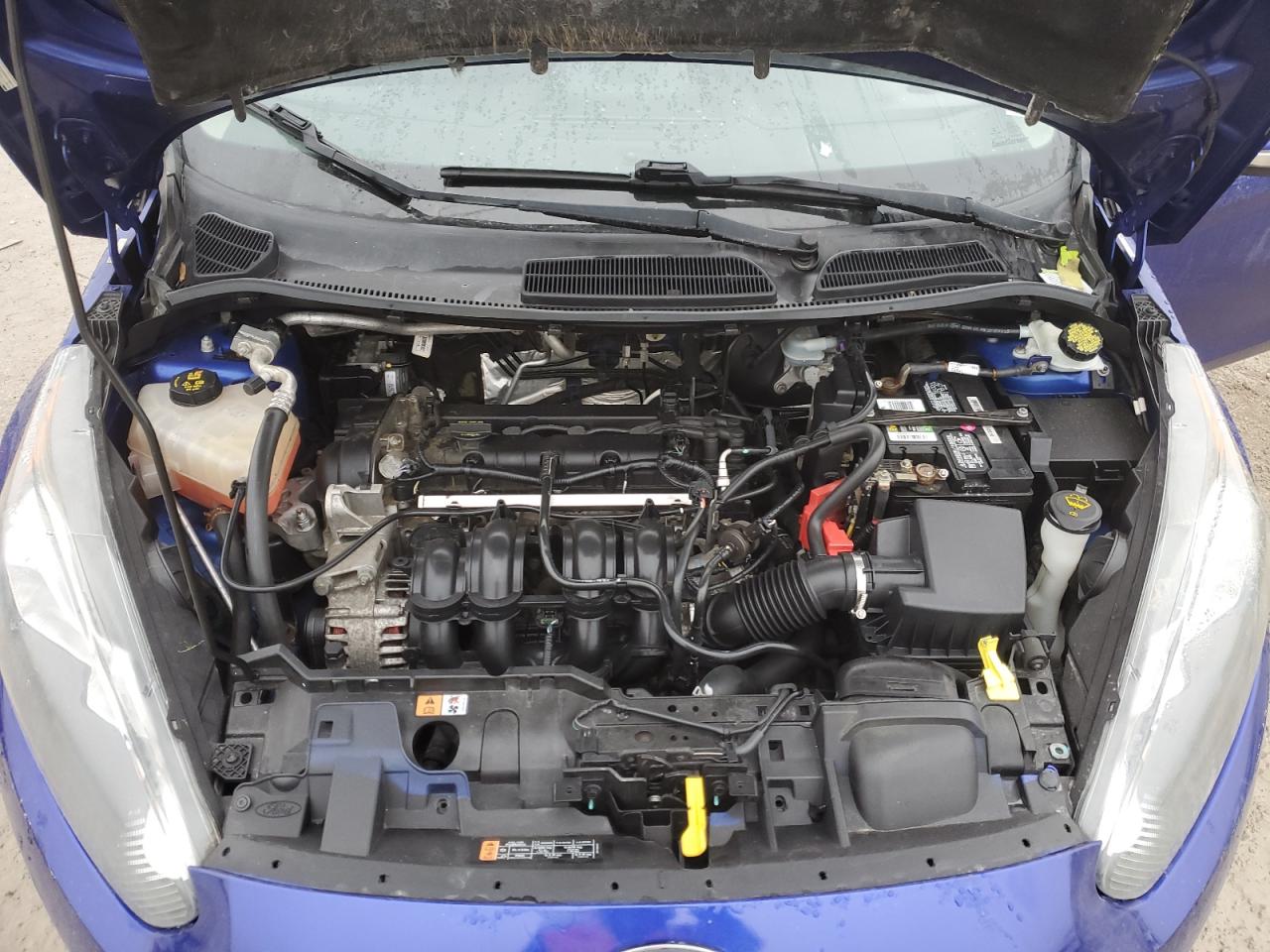 2014 Ford Fiesta - Image 12