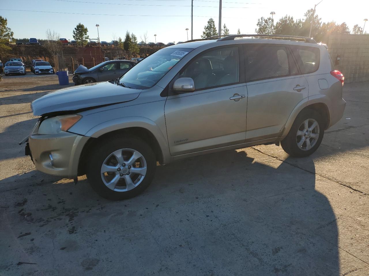 2009 Toyota RAV 4 - Image 1