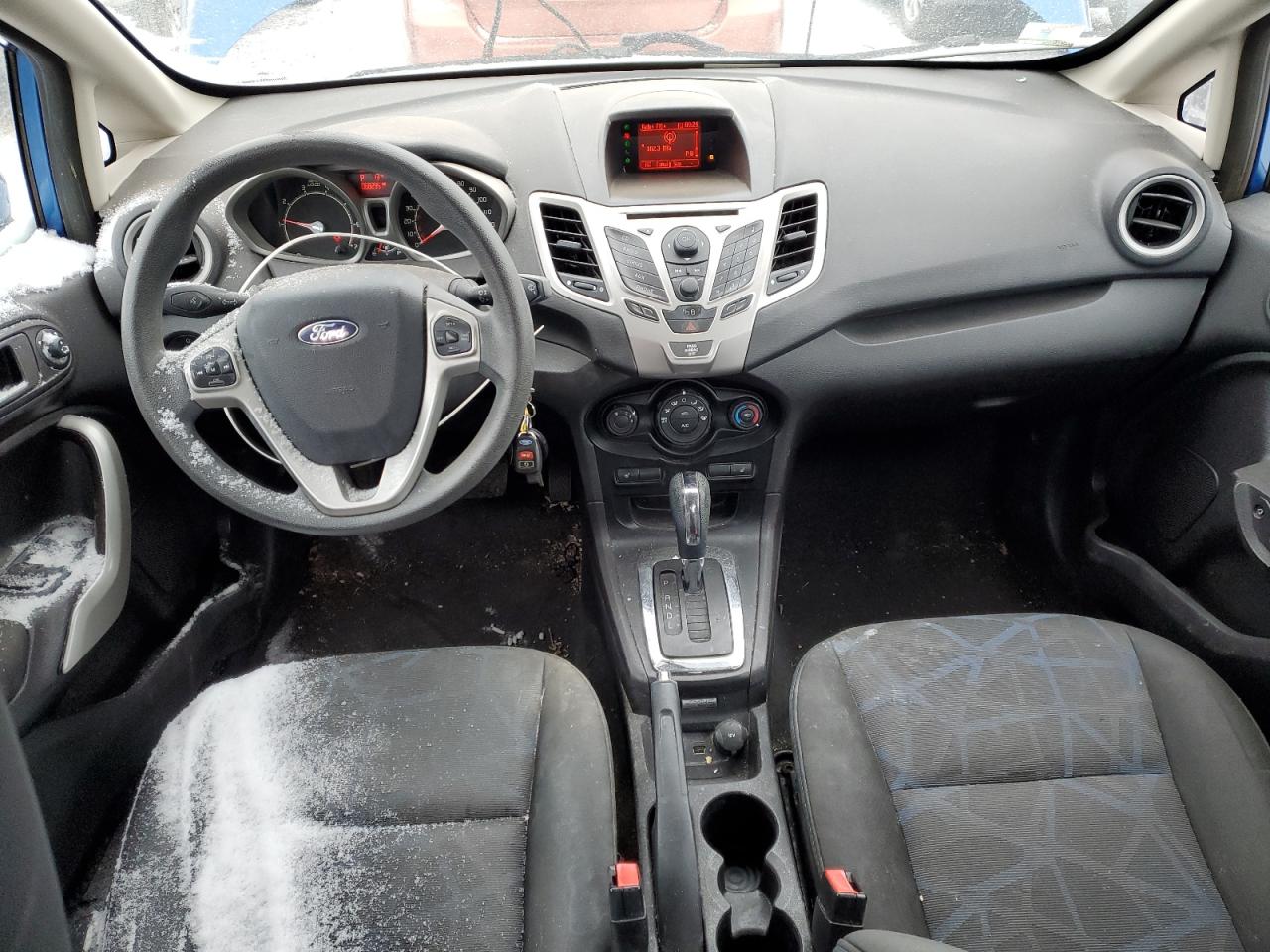 2011 Ford Fiesta - Image 8