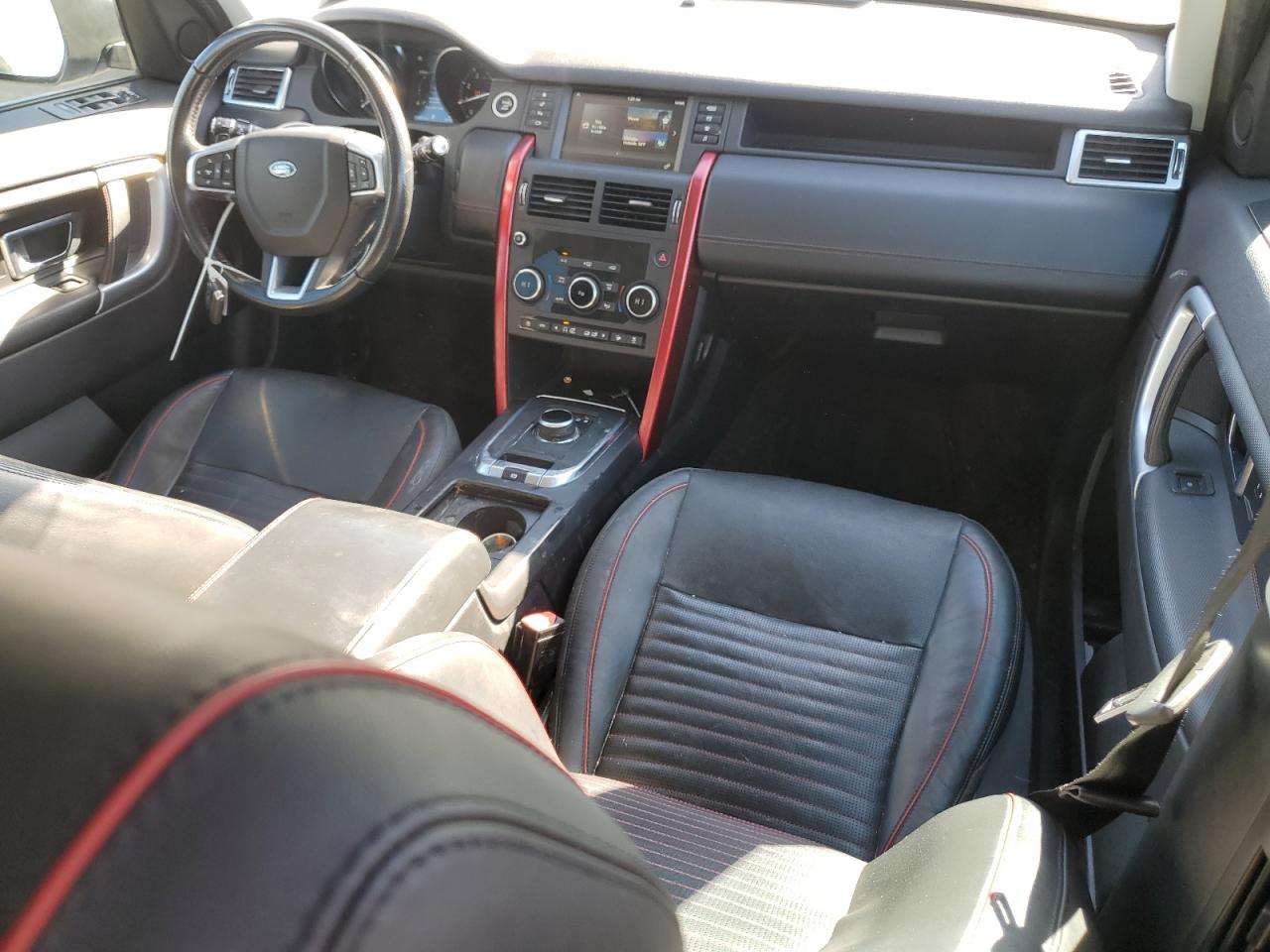 2018 Land Rover Discovery - Image 8